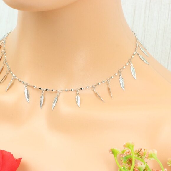 "Minimalist & Elegant Necklace Chain – Perfect for Women & Girls | UNVRC1159 - Picture 10 of 10